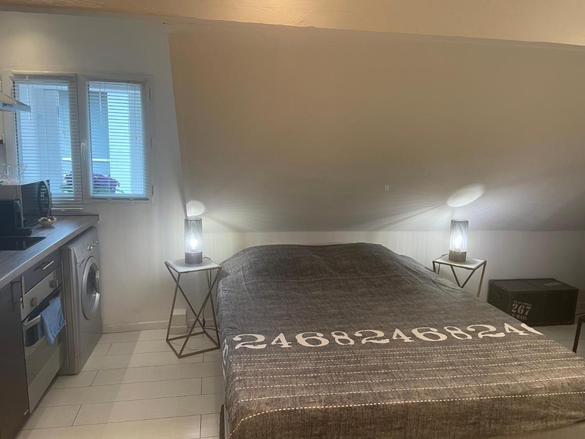 Le Boudoir Du Lac Annecy Exteriör bild