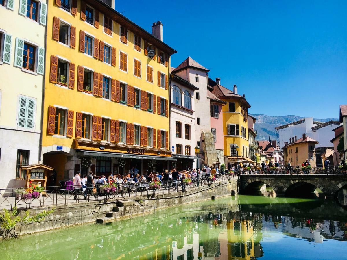 Le Boudoir Du Lac Annecy Exteriör bild