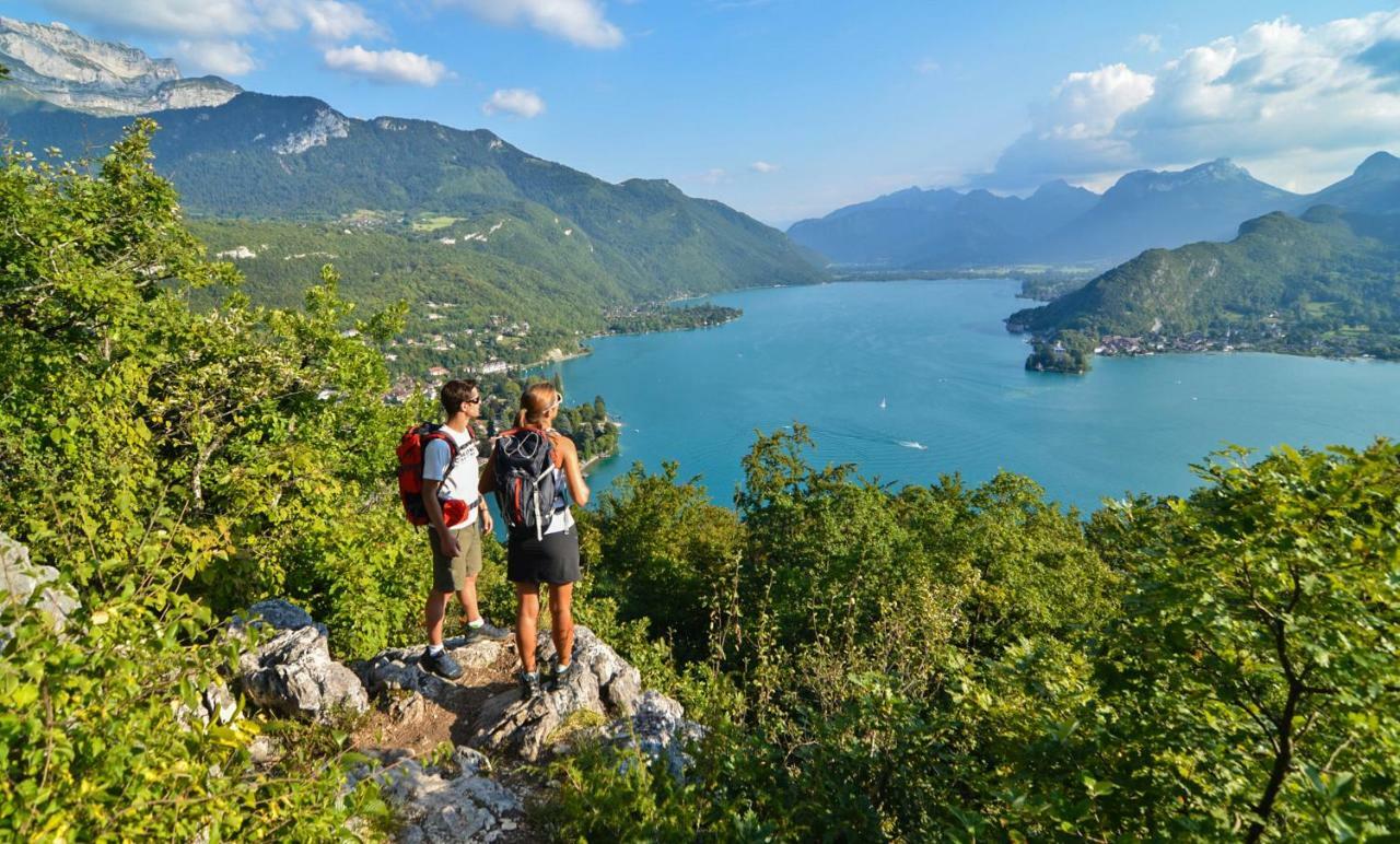 Le Boudoir Du Lac Annecy Exteriör bild
